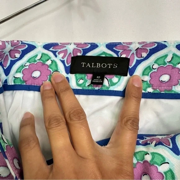 Talbots Women's A-Line Canvas Skirt Medallion Floral Print Green Blue Pink sz 10 - Picture 9 of 13